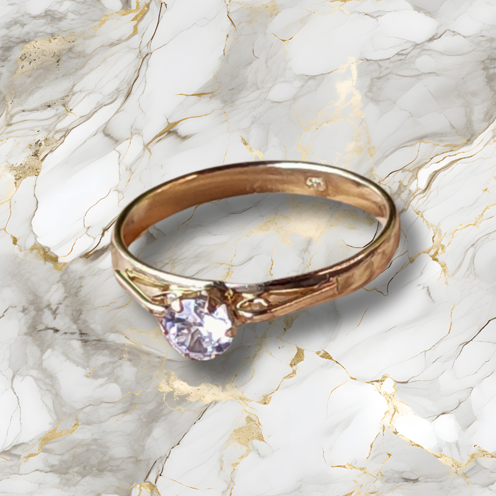 18K Gold-Laminated Engagement Ring | Elegant and Refined Style