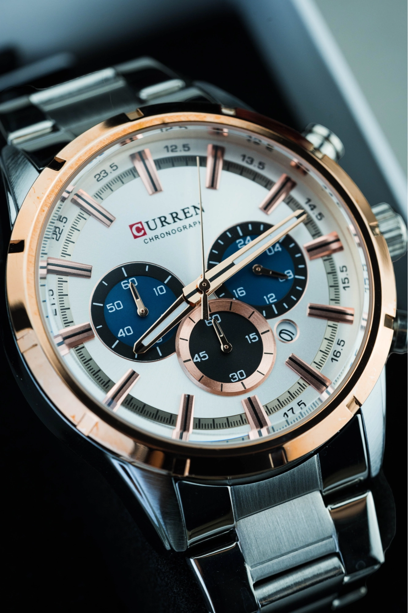 Curren 8355 Steel Executive Elegant Watch