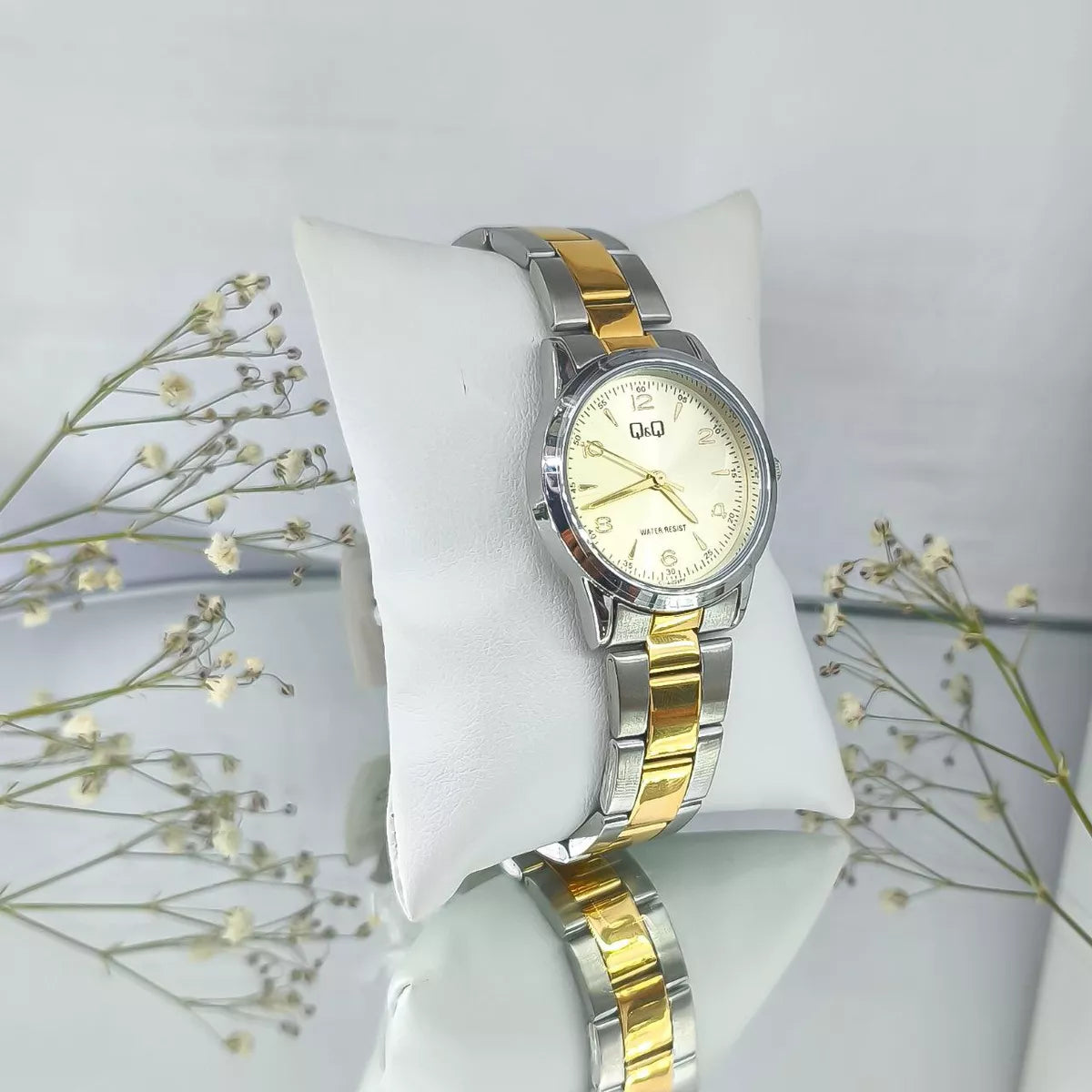 Reloj Mujer Qyq Original Q&q Acero Doble Color Pequeño
