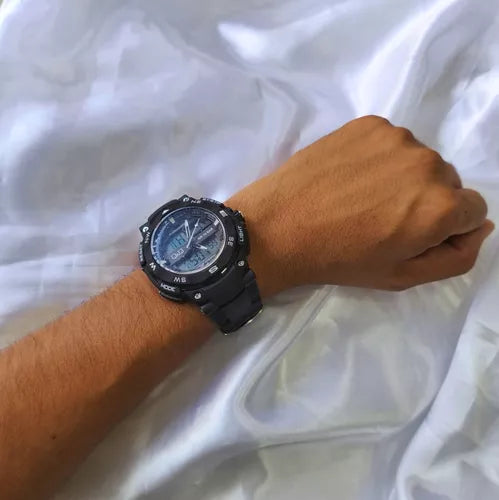 Reloj Q&Q GW85J005Y Hombre Digital acuático