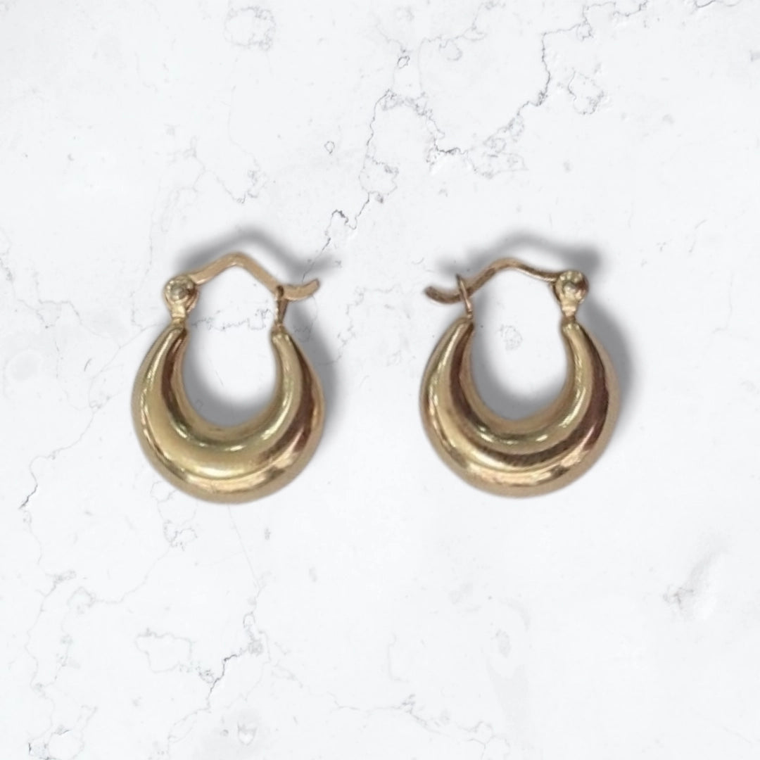 ARETES CANDONGAS ORO LAMANINDO18K PEQUEÑAS LUNAS