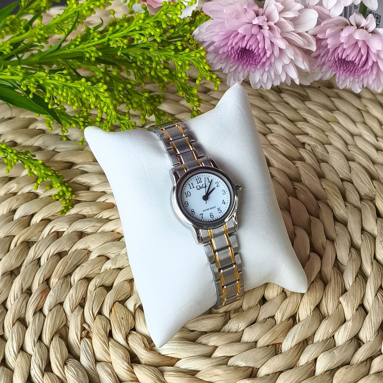 Reloj Mujer Qyq Original Q&q Plateado Dorado C42a-002py