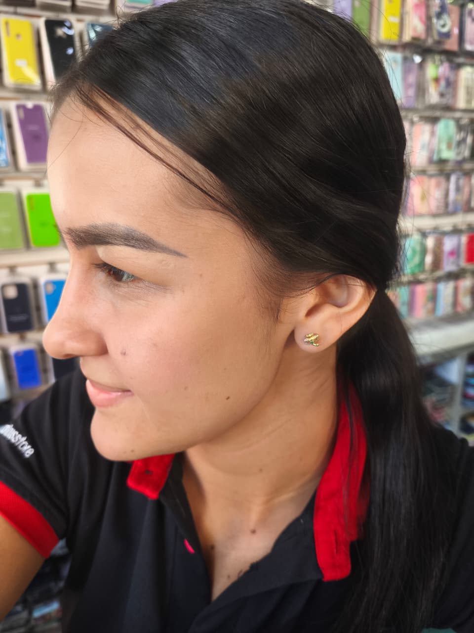 Aretes Topos Trebol Oro Laminado 18K | Rosca Seguridad | Antialérgico