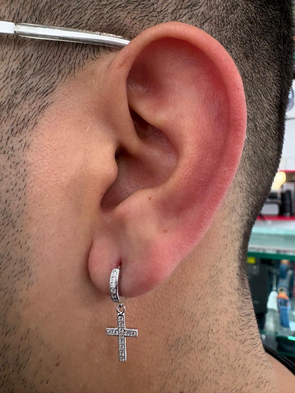 Aretes Hombre Candongas Cruz Plata 925 Cristal | Brillo Encanto