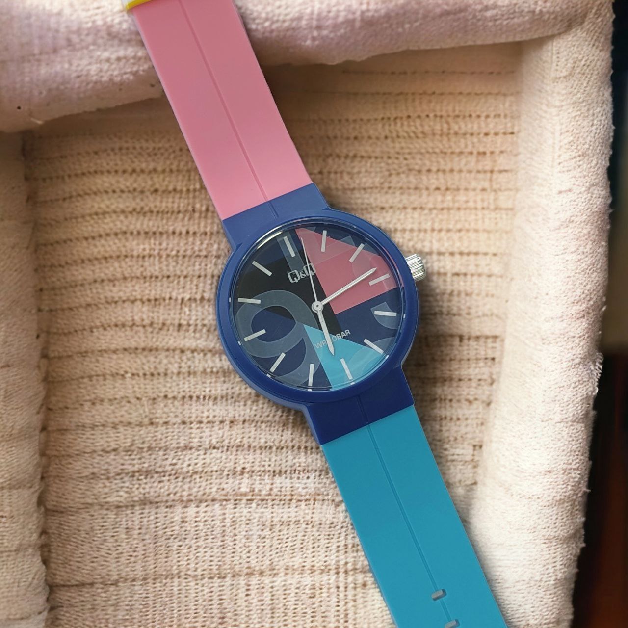 Reloj Q&Q Mujer Casual Original Sumergible
