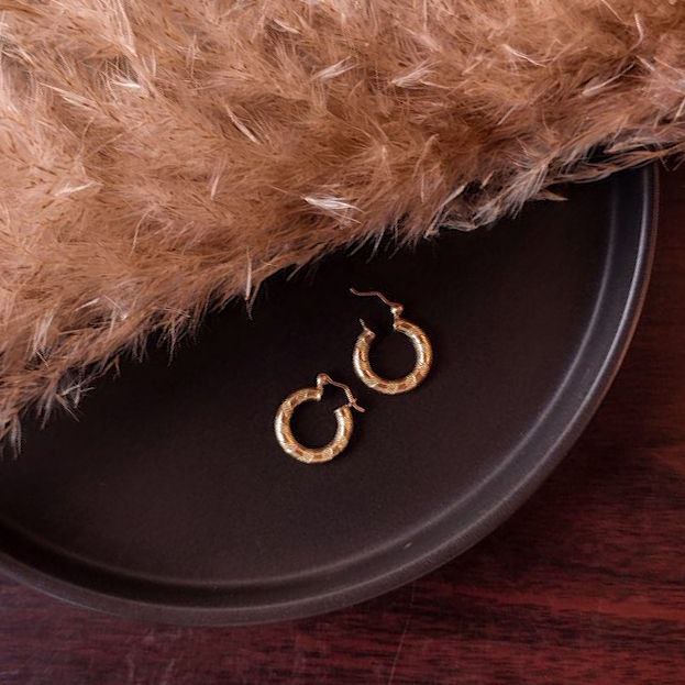 Small Candongas for Women, 18k Gold Plated, Elegant