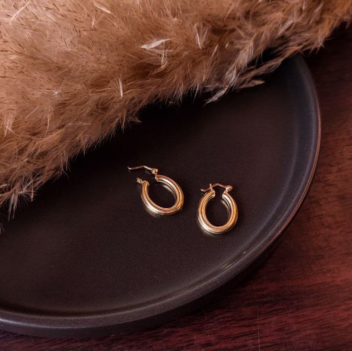 Women's 18k Gold Plated Candongas Fashion Medium Gold Earrings
