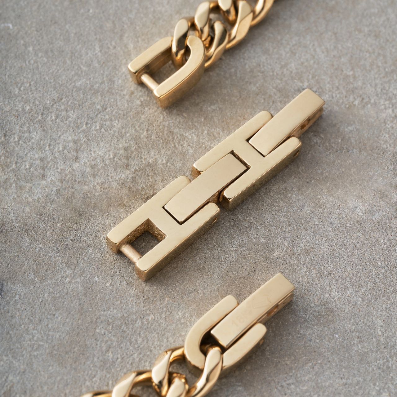 Pulsera Manilla Cubana Oro lamiando 18K