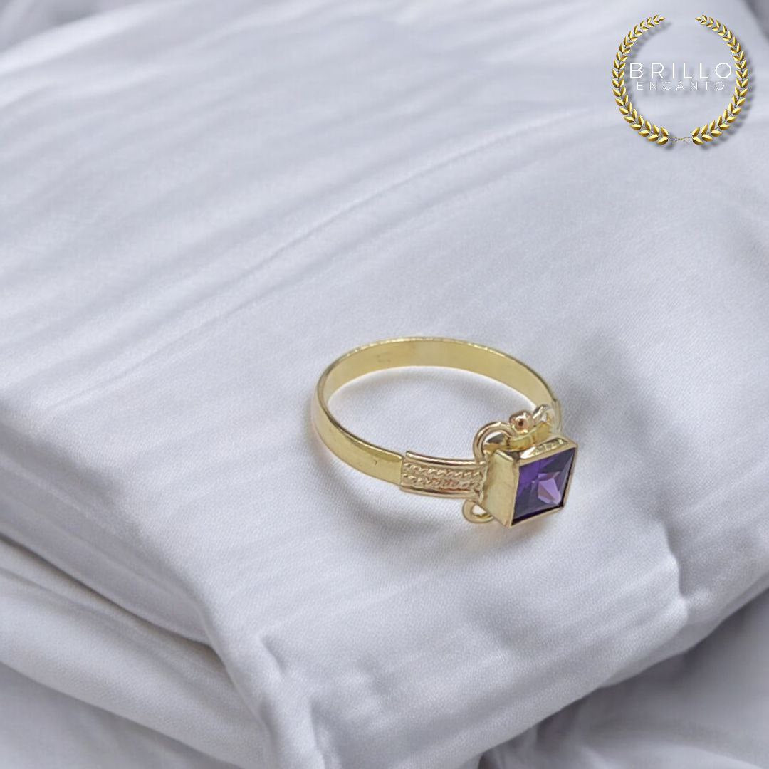 Anillo Oro18k Laminado Solitario Cuadrado Violeta