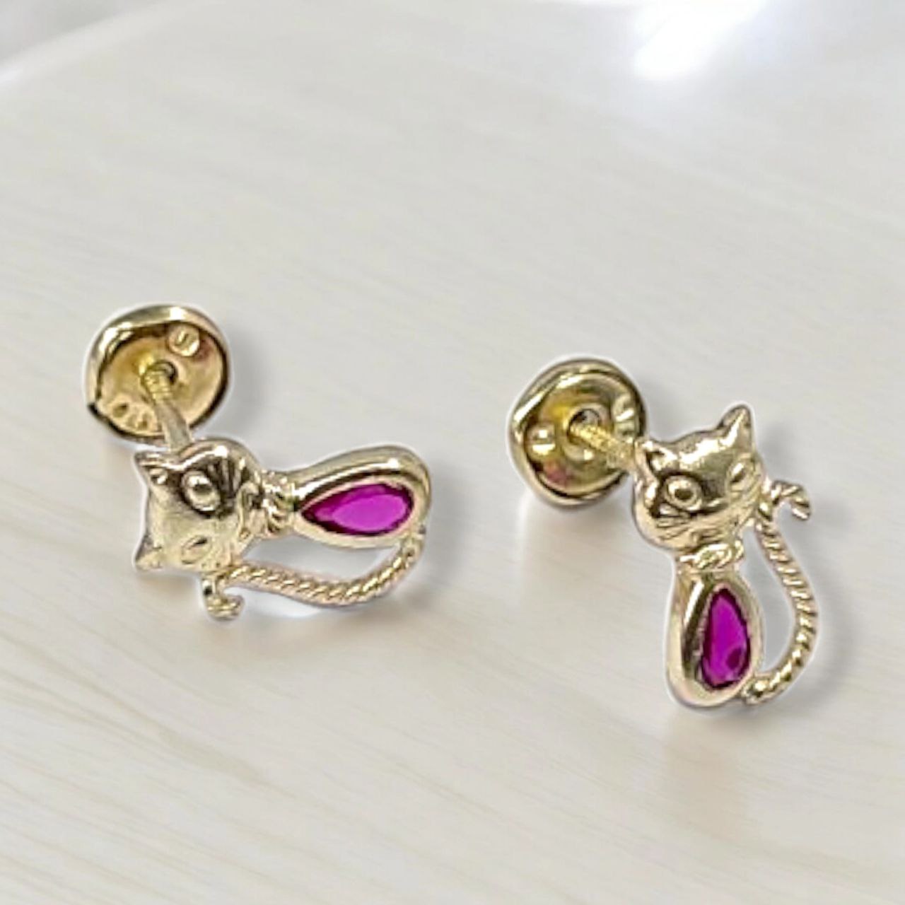 Anti-allergy Earrings with Safety Polka Dots for Women, 18k Gold Plated, Cats