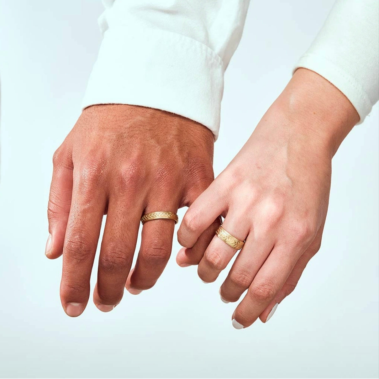 Anillos de matrimonio en oro laminado de 18k con envío gratis en Colombia y villavicencio
