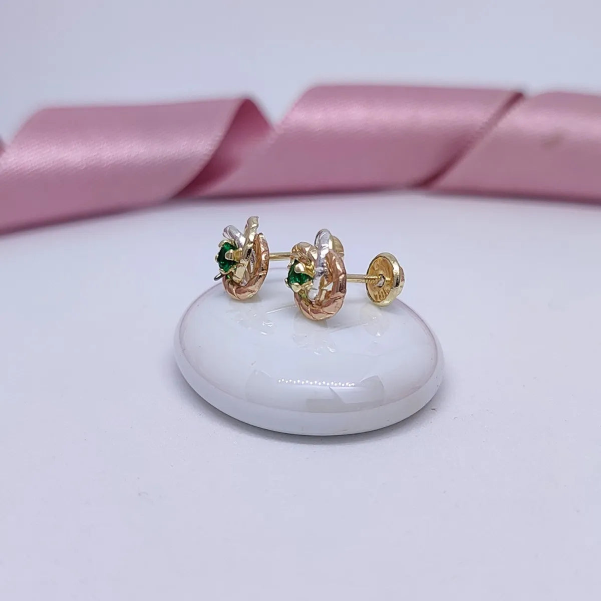 Aretes Topos Dama Mujer 3 Oros Laminado 18k Anti alergénicos Brillo Encanto