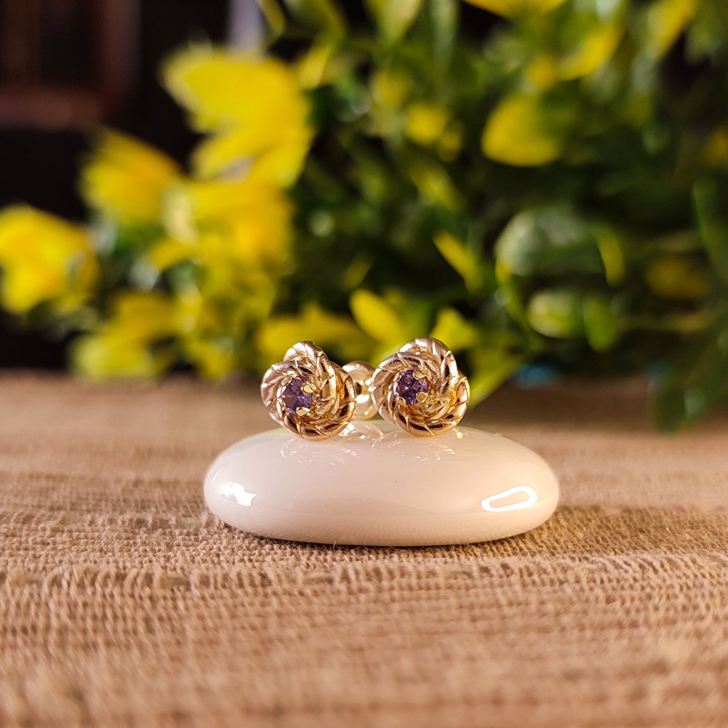 Aretes Topos Dama Mujer 3 Oros Laminado 18k Anti alergénicos Con Rosca De Seguridad Brillo Encanto