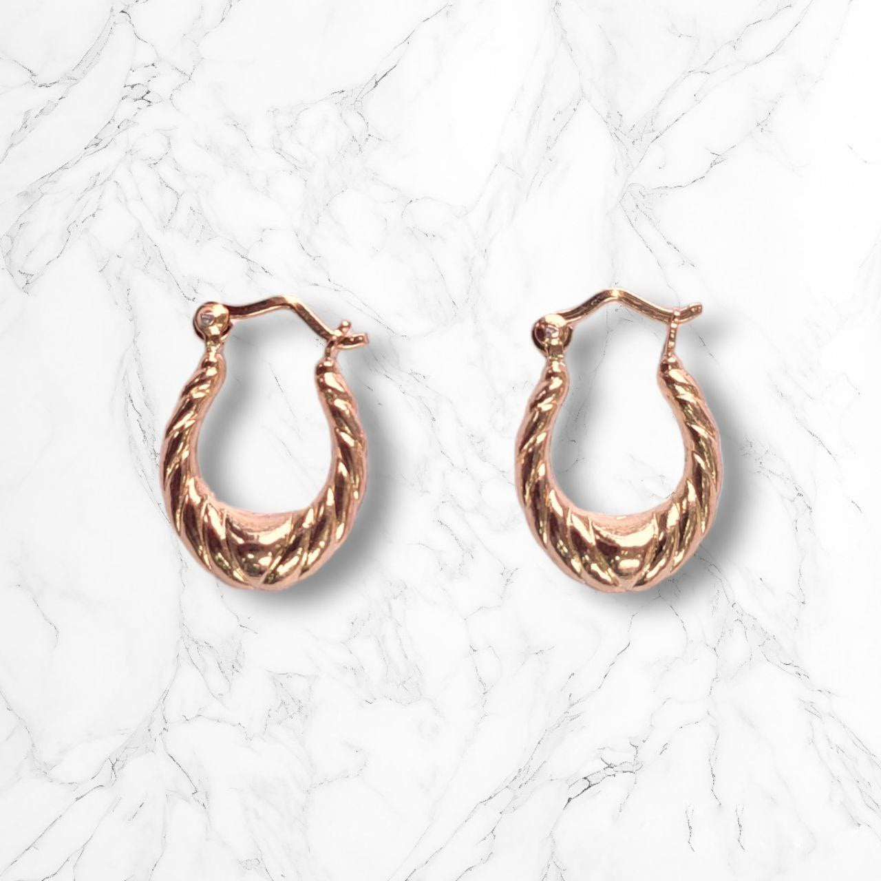Candongas Ovaladas Elegantes Mujer En Oro Laminado18k Antialergénicos Brillo Encanto