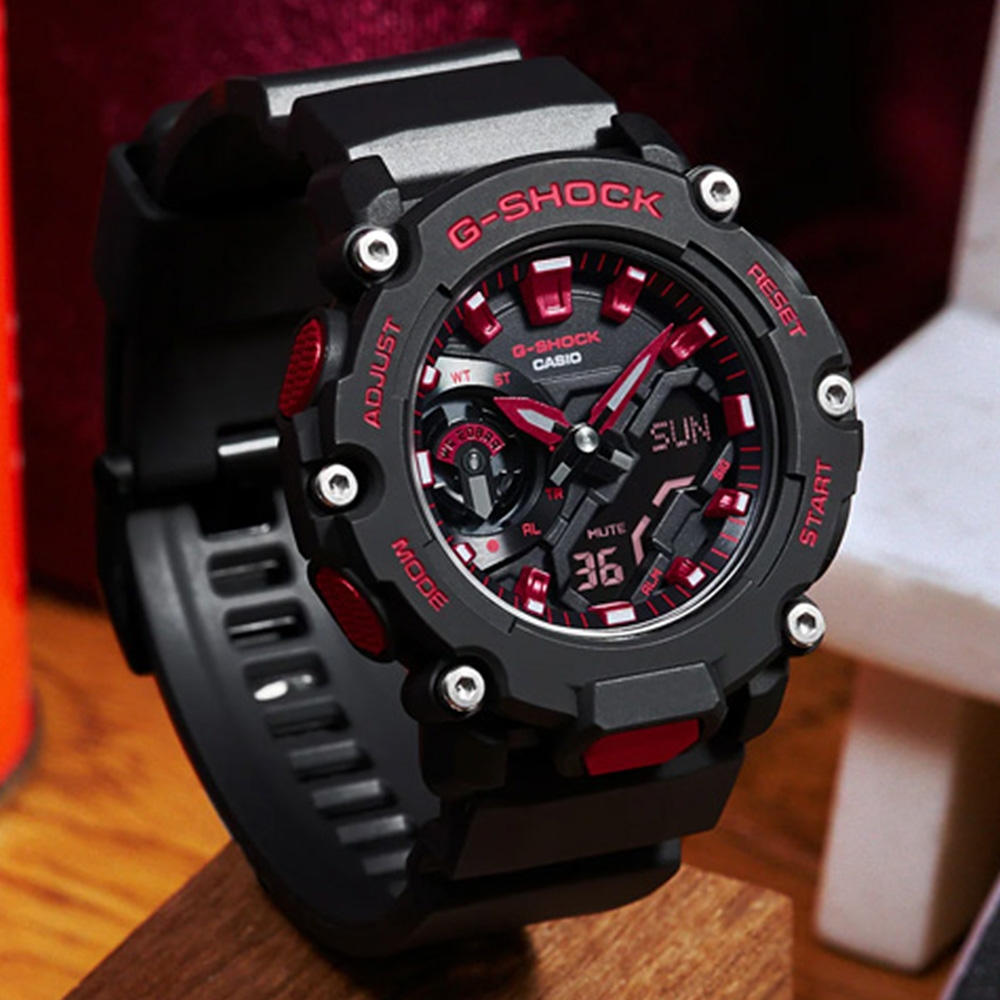 Casio G-shock Hombre Deportivo Sumergible Con Brújula GA-2200BNR-1ADR Brillo Encanto