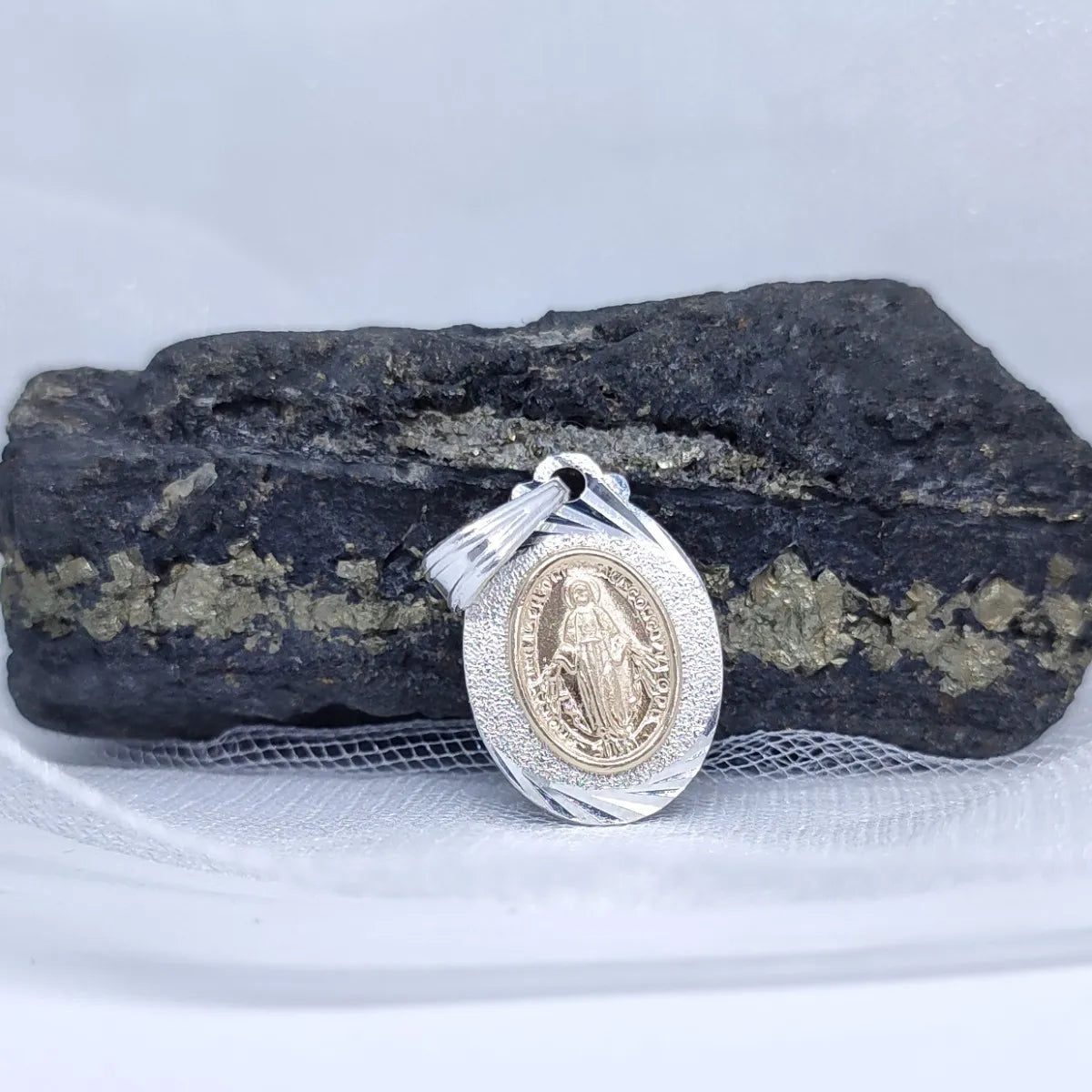 Dije Medalla Virgen Hombre O Mujer Plata 925 Italiana Con Baño Oro Brillo Encanto
