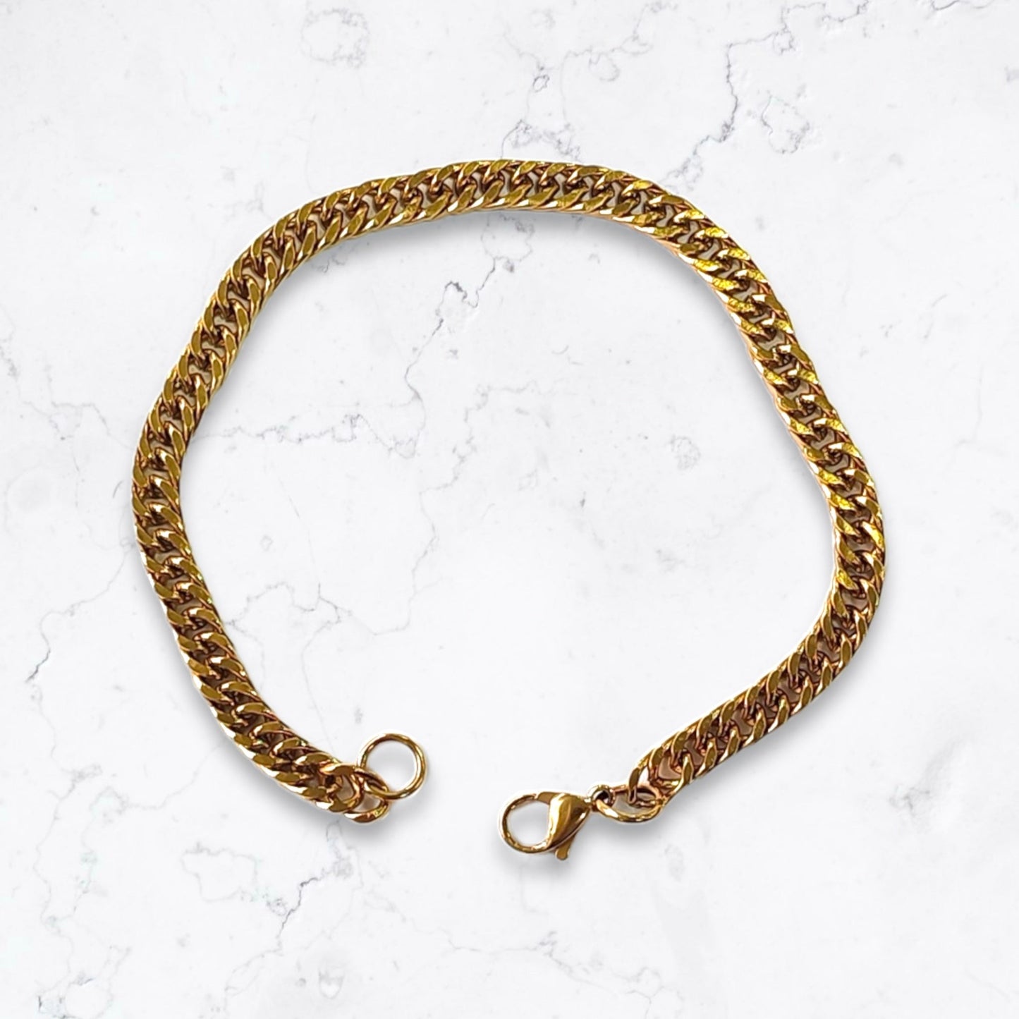 Pulsera Esclava Cubana En acero Dorado 21 CM Brillo Encanto