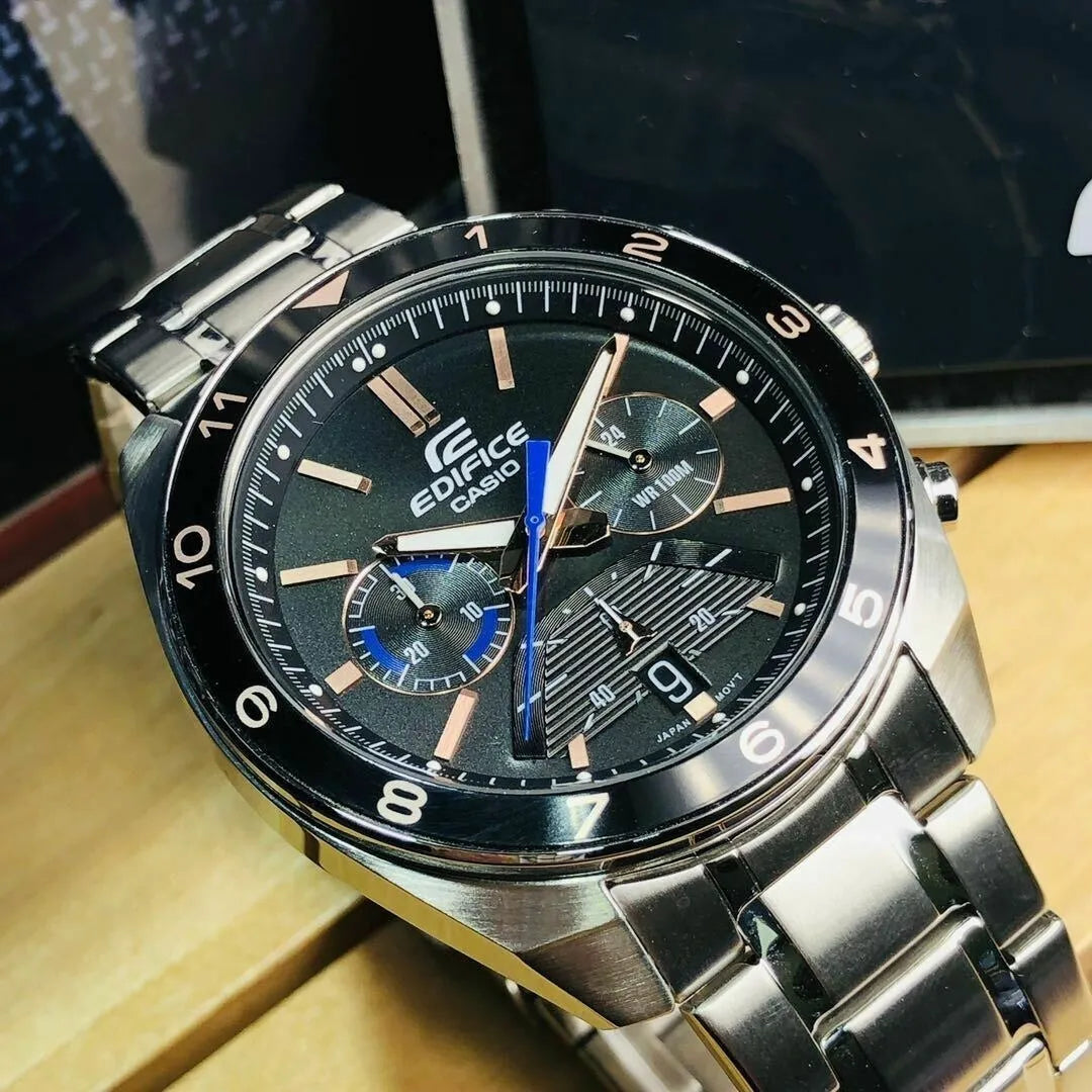 Reloj Casio Edifice Acero Analógico Sumergible Original EFV-590D-1AVUDF Brillo Encanto