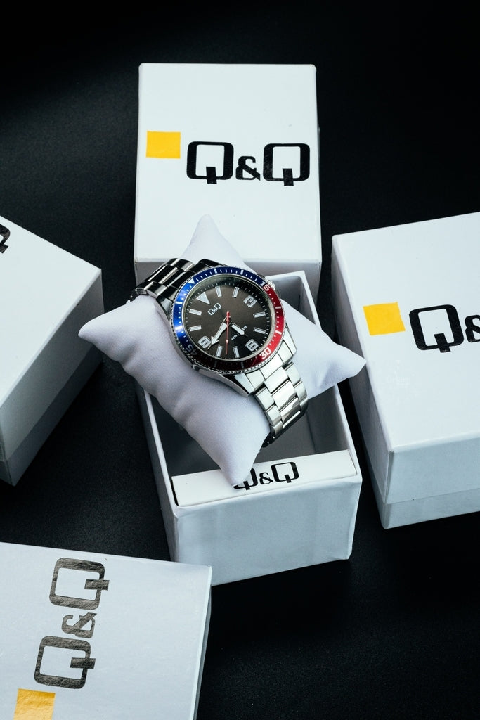 Reloj Q&Q Hombre Colección Lujo Acero Elegante Regalo Ideal Brillo Encanto