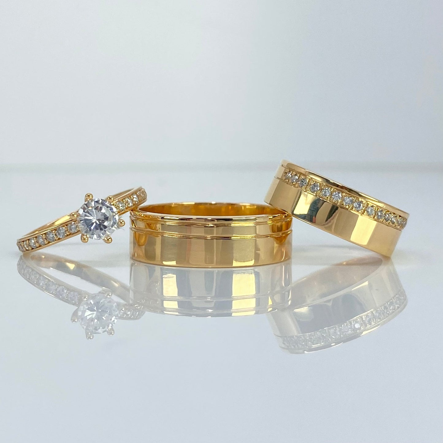 18K Gold Valetta Wedding Rings
