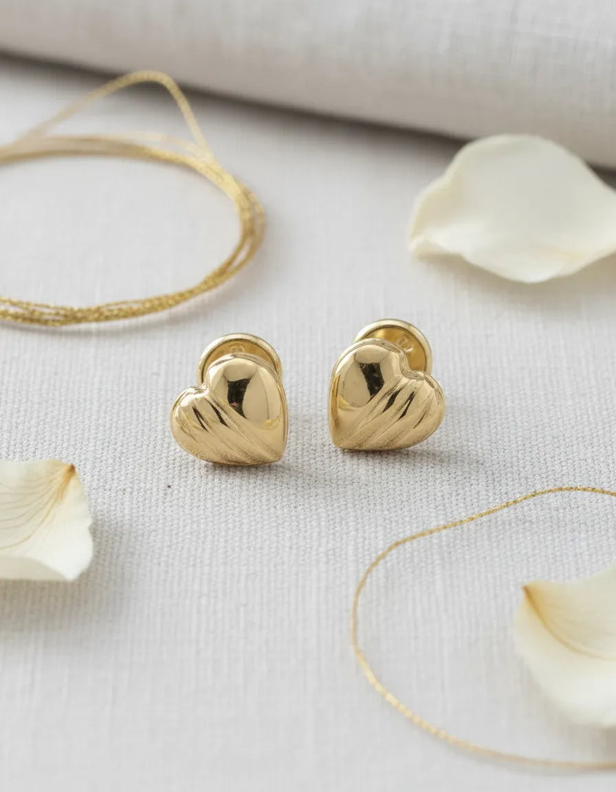 Aretes Anti alérgicos Corazones Pequeña Oro Laminado18k
