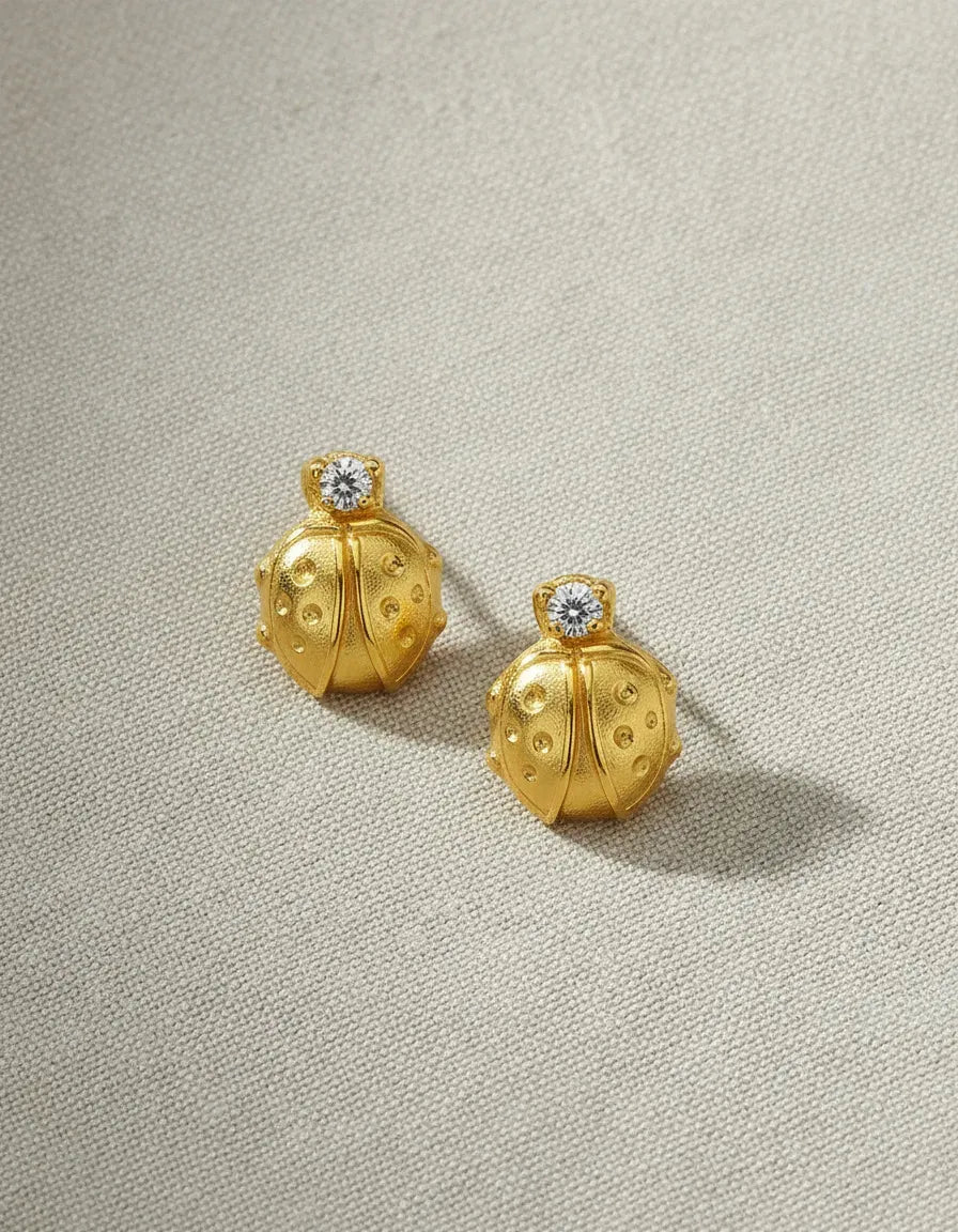 Aretes Anti alérgicos Mariquitas Oro Laminado18k