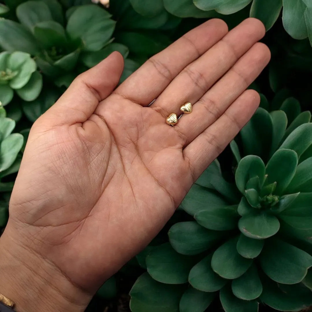 Aretes Anti alérgicos Corazones Pequeña Oro Laminado18k
