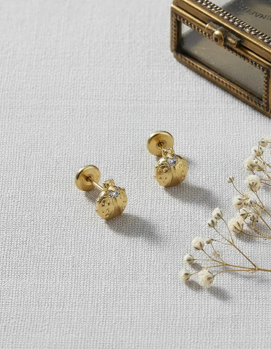 Aretes Anti alérgicos Mariquitas Oro Laminado18k