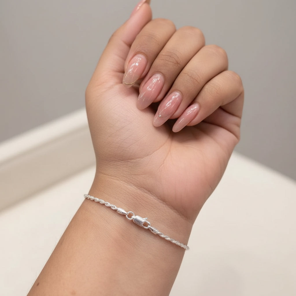 Detalle tejido lazo pulsera plata italiana 925