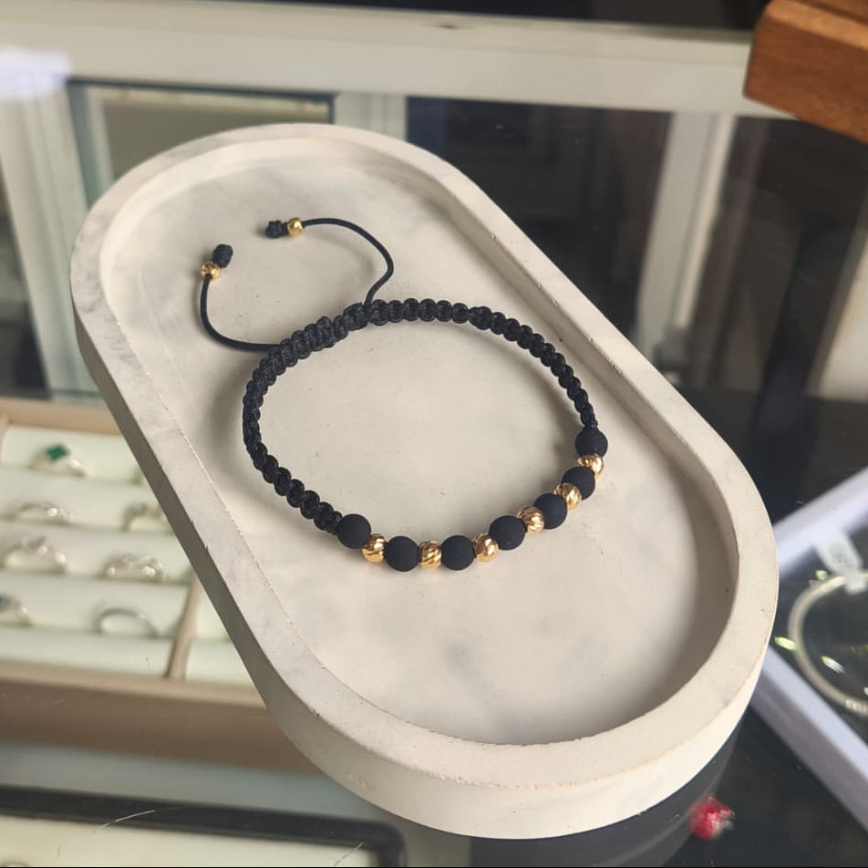 Organizador de joyería minimalista artesanal hecho a mano en Colombia