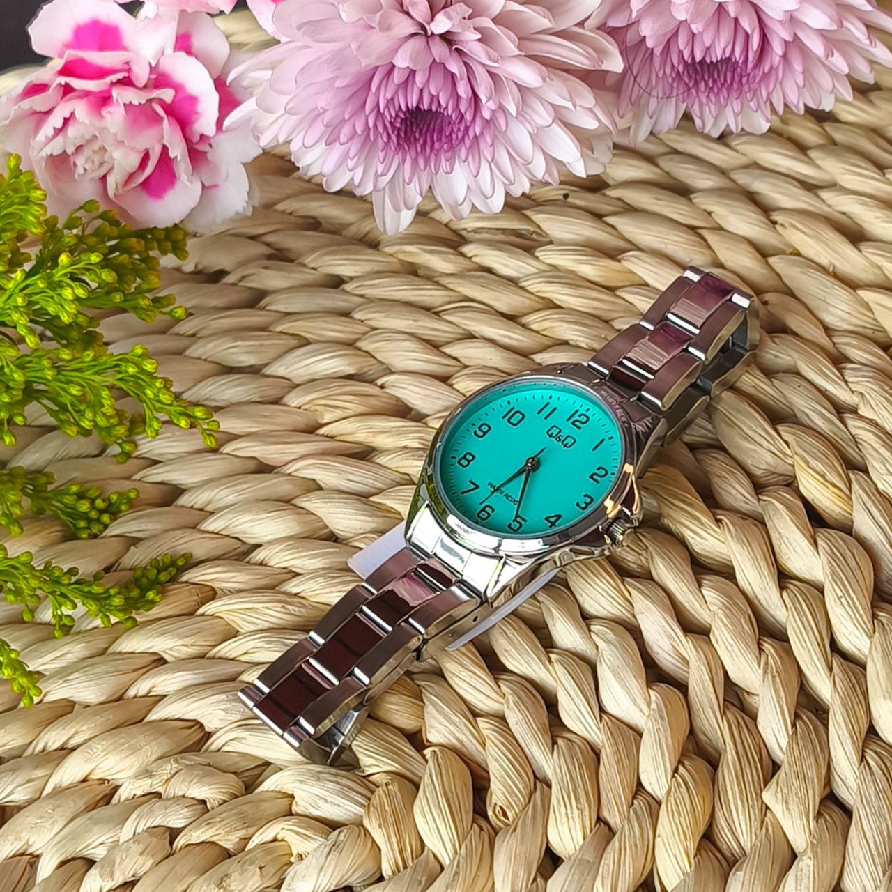 Reloj Mujer Qyq Original Q&q Elegante Plateado C37a-020py
