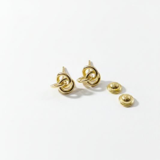 Aretes Elegantes Vanguardistas Oro Laminado 18K para Mujer