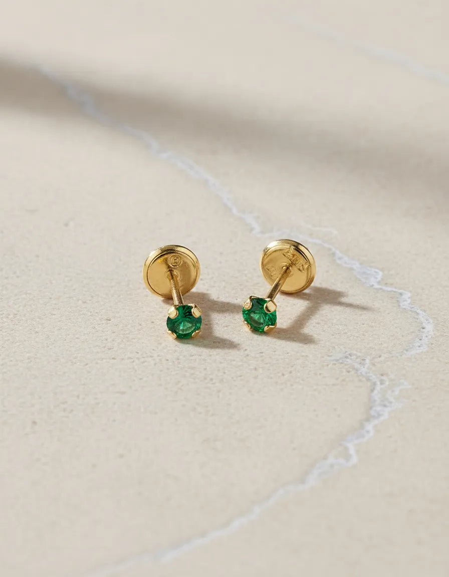 aretes unisex oro laminado 18k tipo esmeralda lujo accesible