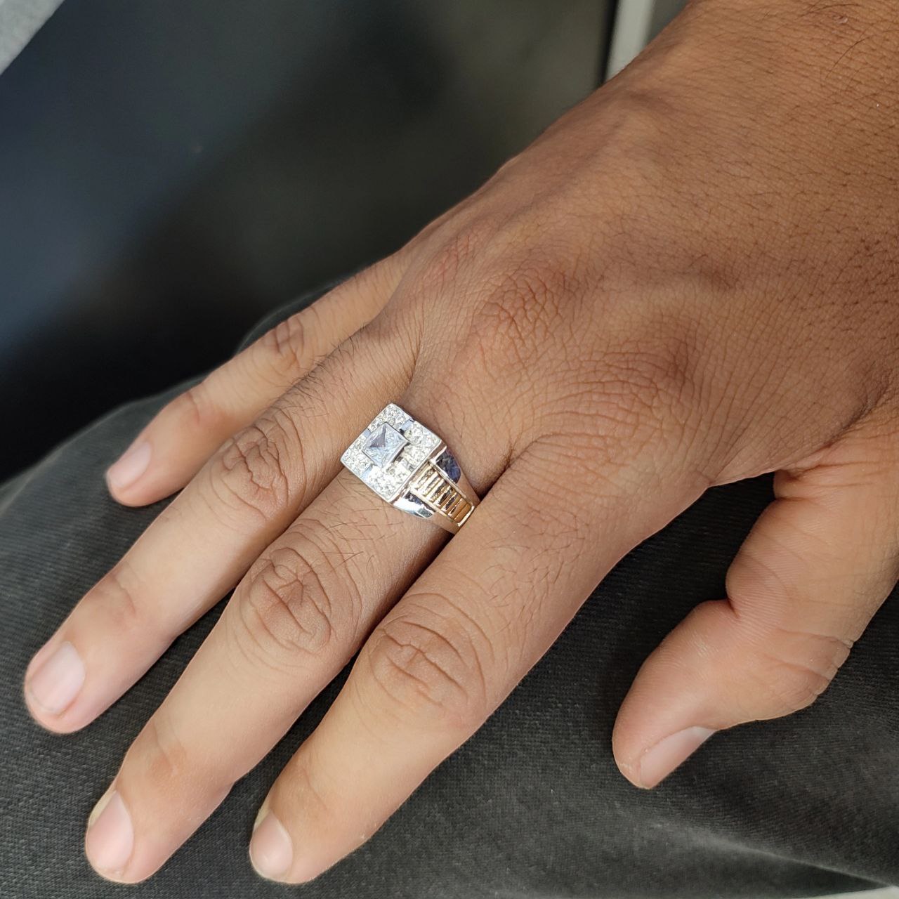 Anillo Hombre Oro Plata Elegante Cuadrado Brillo Encanto